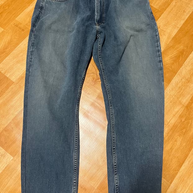 00s 리바이스 567