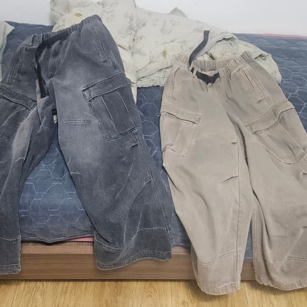 해칭룸 밀팬츠 3개 합쳐서 22만에 팝니다 