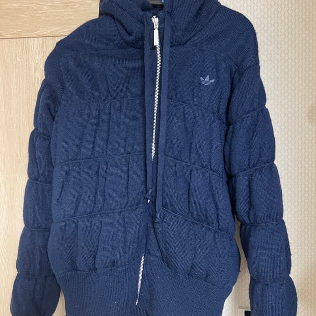 아디다스 네이비 울 니트 집업 패딩