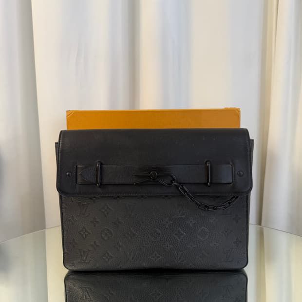 [정품] 루이비통 토뤼옹 스티머 GM 클러치