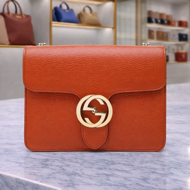 [S급] 구찌 인터로킹 GG 체인 크로스백 스몰 판매합니다!!!