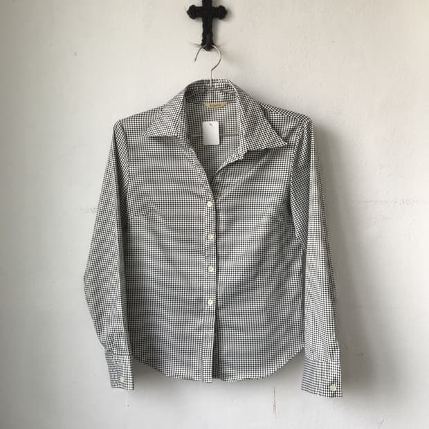 Check pattern shirt