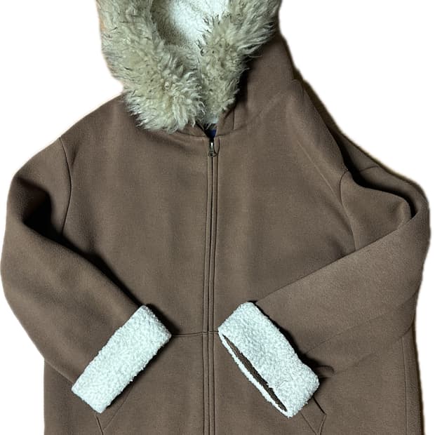 스파오 울프죠 후드집업