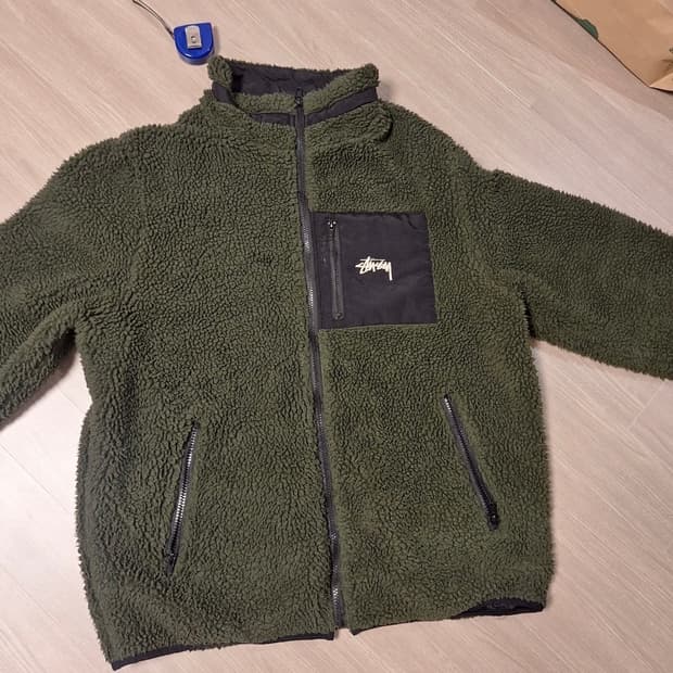 스투시 쉐르파 플리스