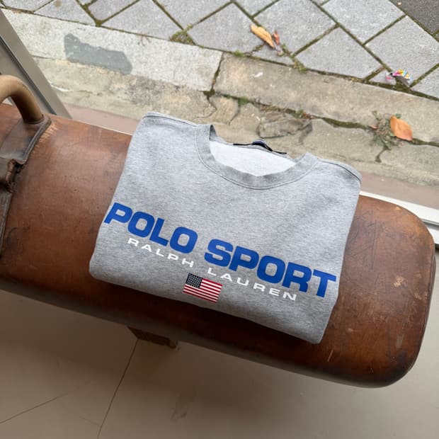 폴로 스포츠 스웻셔츠