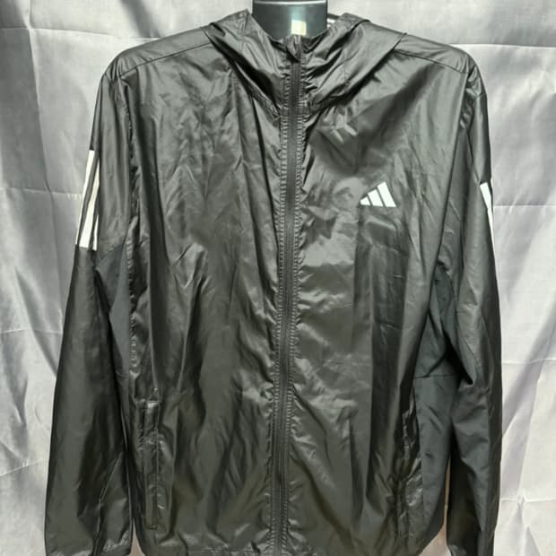 아디다스 경량 러닝 바람막이