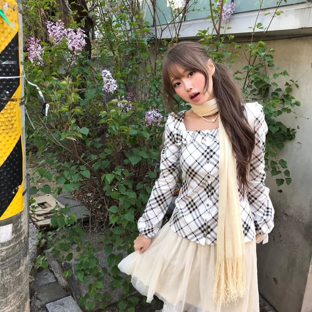 버버리 체크 블라우스 아이보리 니혼진 모리 코디세트