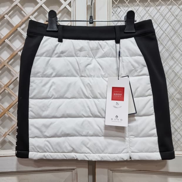 새상품] 헤지스 구스다운 골프 스커트 (C698