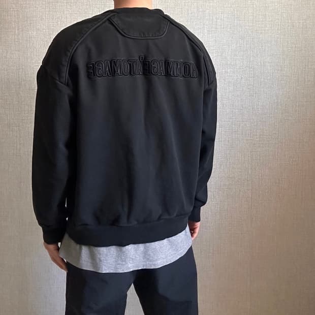 Juun.J 준지 20fw 엠브로이더리 레터링 스웻셔츠