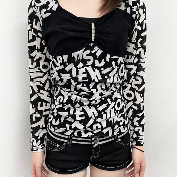 갸루 레터링 큐빅 리본 탑