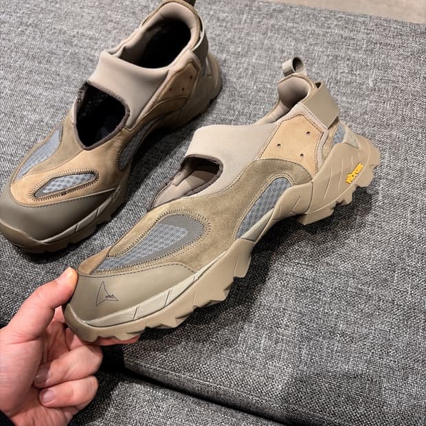 (정품/새상품) ROA 로아 남성 하이킹 로즈 알로에