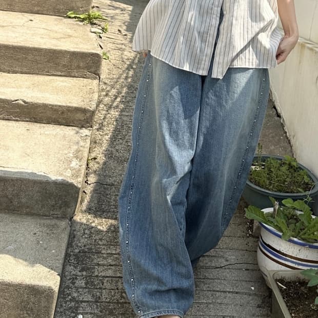 스터드 찡 와이드 벌룬 데님팬츠