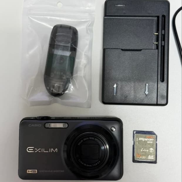 카시오 엑슬림 EX-ZR10 빈티지 디카 (작례O)