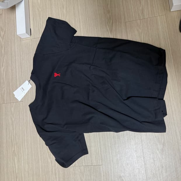 아미 반팔 m사이즈 이슈로 바로 판매합니다 ㅠㅠ