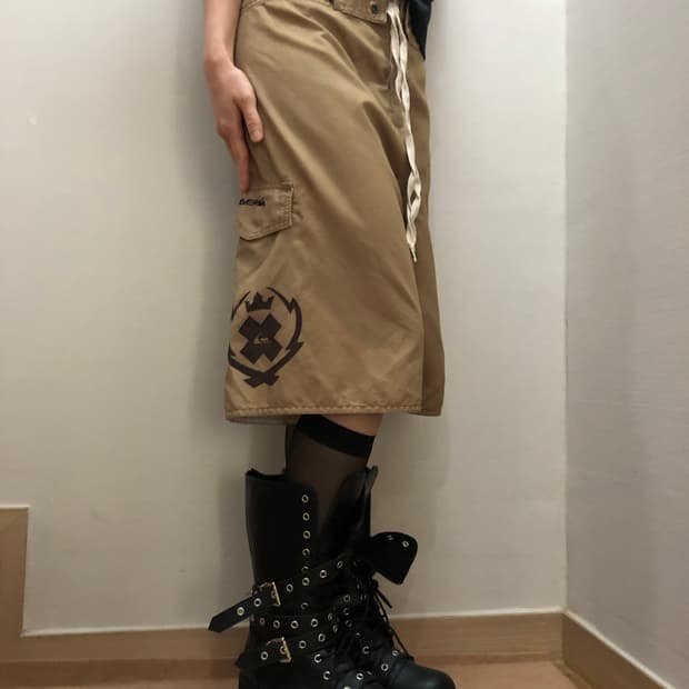 빈티지 베이지 펑크 버뮤다 팬츠