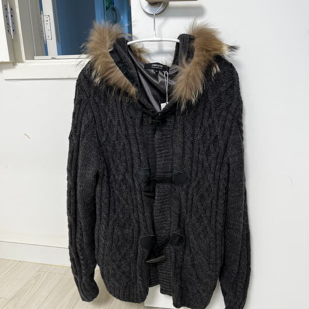 Comme ca ism 후드니트