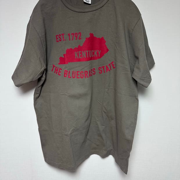 컬렉트피시스 켄터키 티셔츠