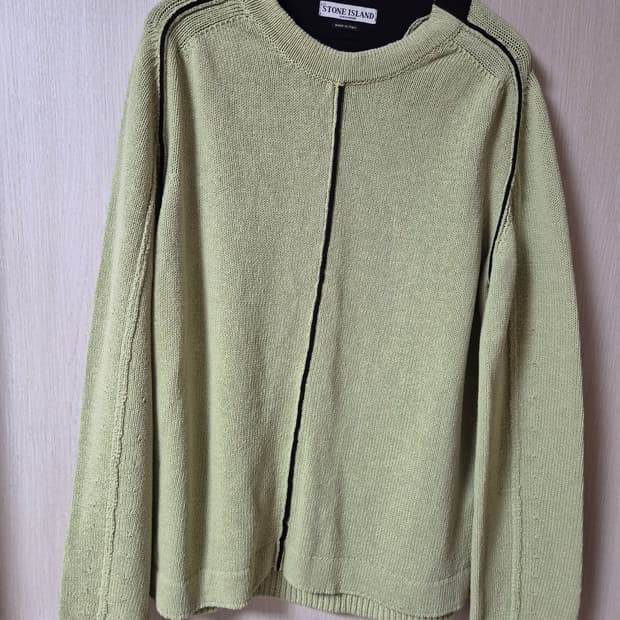 (정품) 스톤아일랜드 라운드넥 니트 스웨터  105