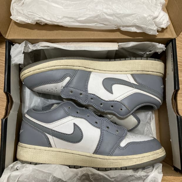 조던 1 로우 스텔스앤화이트 