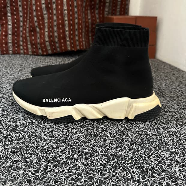 발렌시아가 스피드러너 블랙 280mm