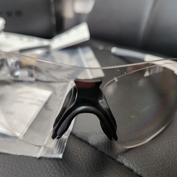 오클리o009313 every 변색렌즈