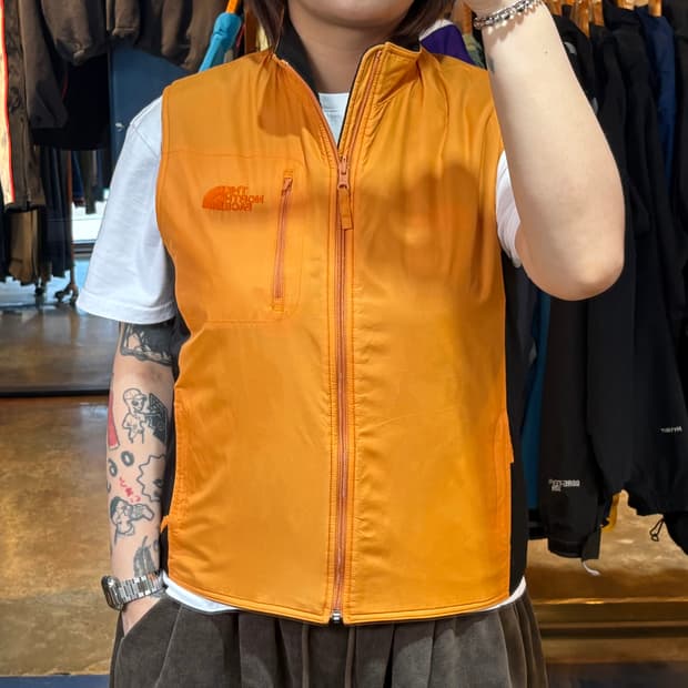 노스페이스 리버시블 집업 베스트