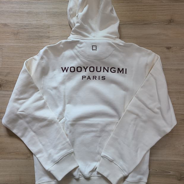 [정품/새상품] 우영미 아이보리 백로고 후드티셔츠