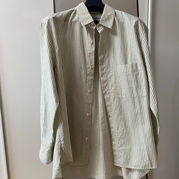 Christaseya green striped shirt