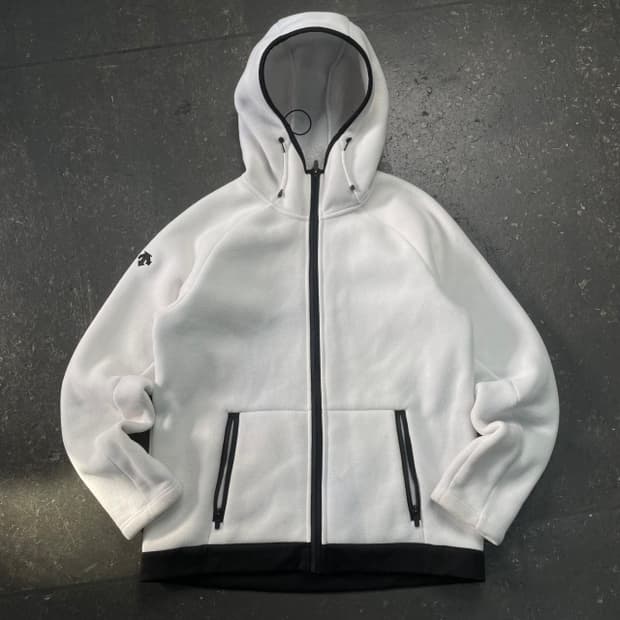 105 데상트 후리스 후드 자켓