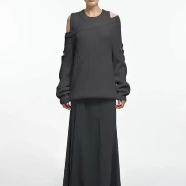 나체 웨이브 맥시 스커트 차콜