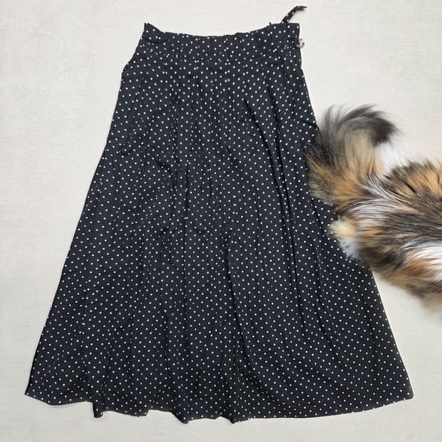 일본 빈티지 도트 롱 스커트