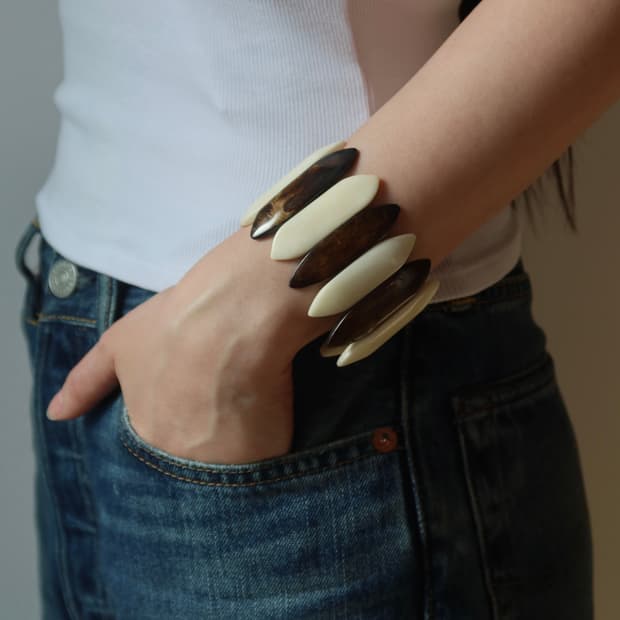 lvory wood bracelet