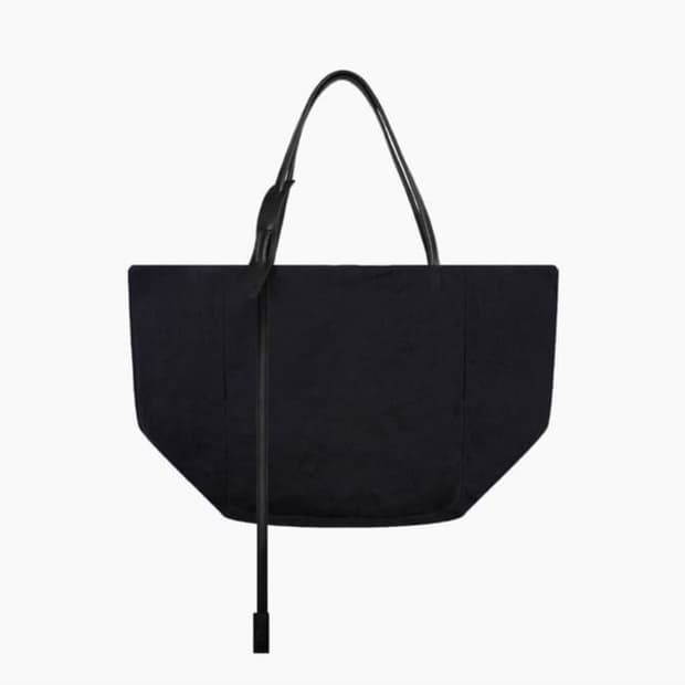 XLIM EP.7 SYNOPSIS 01 BAG