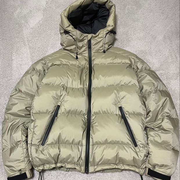 난가 어반리서치 두어스별주 오로라 다운자켓