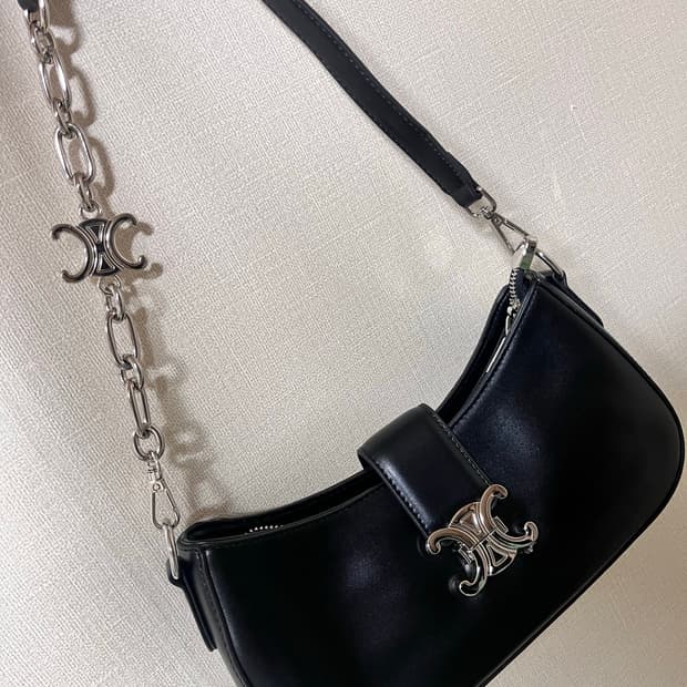 셀린느 블랙 체인 숄더백