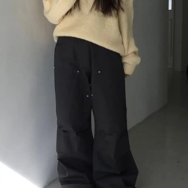 벤딩카펜터 핀턱 와이드 팬츠 블랙