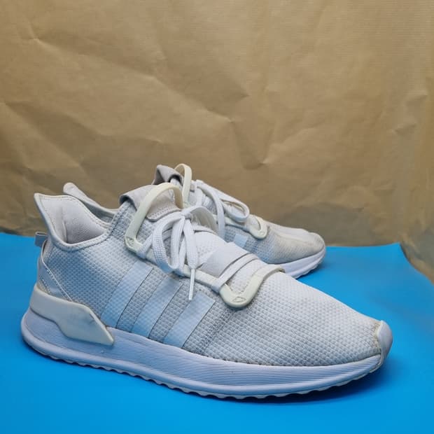 아디다스 유패스 런 남성운동화285