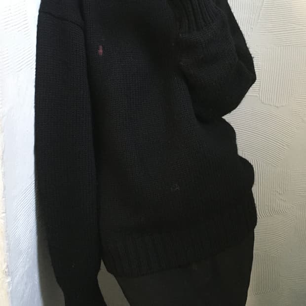 Polo 폴로 랄프로렌 블랙 컬러 헤비 울 라운드 니트