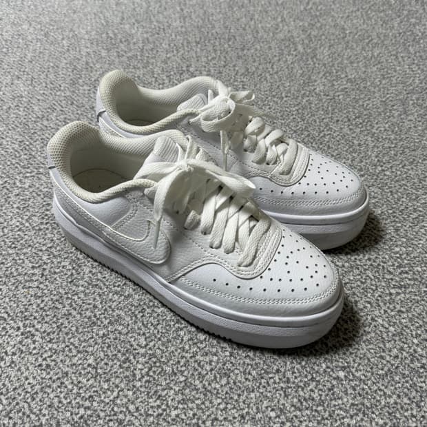 나이키 에어포스 코트 비전 알타 230