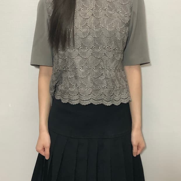 빈티지 그레이 레이스 탑