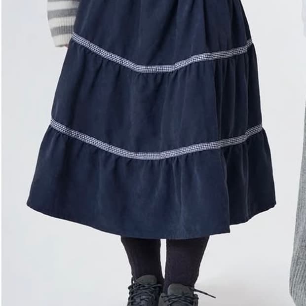 Aeae 체크 미디 스커트