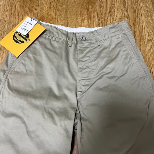 미착용 버즈릭슨 M43036 치노 팬츠 29사이즈 카키컬러 소킹완료