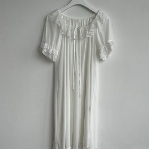 Vintage Lace Peignoir