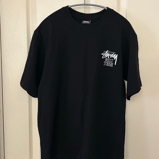 스투시 Built Tough 블랙 반팔 티셔츠