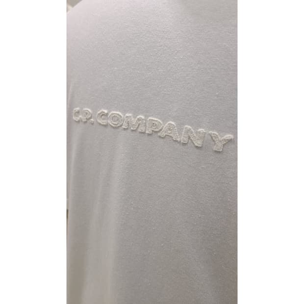 (국내탭, 레어) CP컴퍼니 23ss 패치 로고 코튼 티셔츠