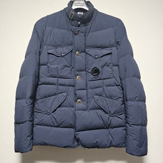 cp컴퍼니 TACTEN 다운 자켓