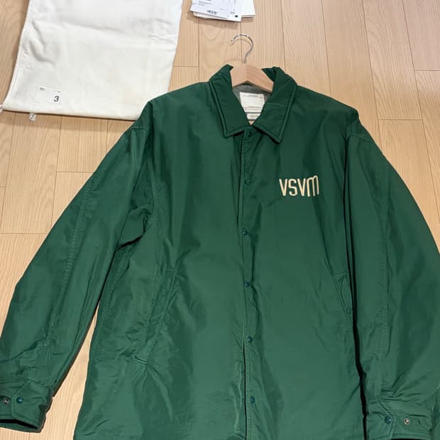 [새제품, 3] 비즈빔 23ss 코치 자켓 그린