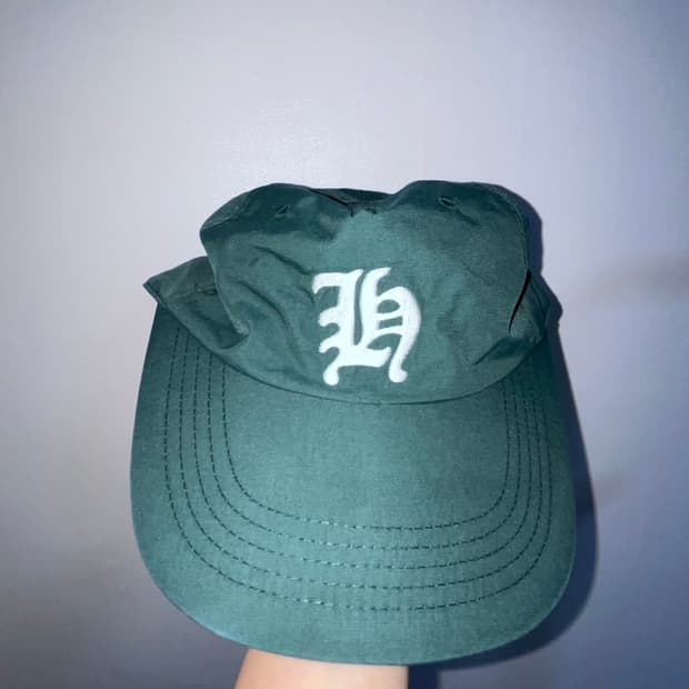 헤리티지플로스 모자