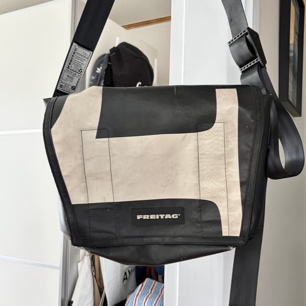 프라이탁 덱스터