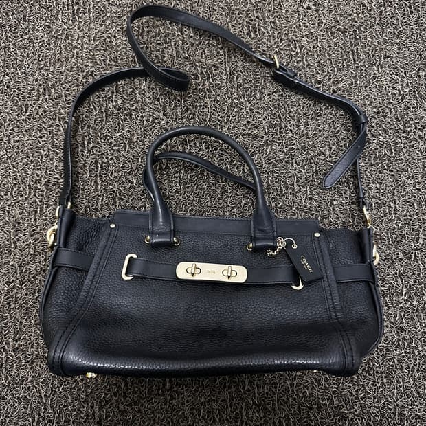 COACH 코치 여성 미니 크로스백 토트백 가방 블랙